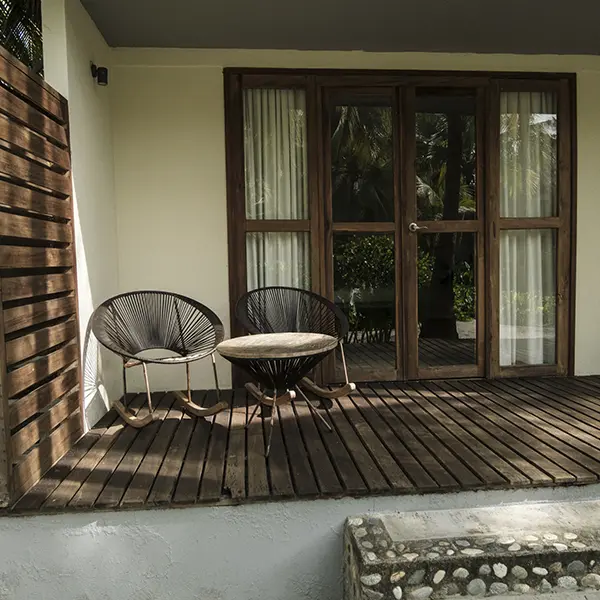 OCEAN FRONT GROUND LEVEL